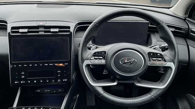Hyundai TUCSON 1.6 h T-GDi Premium SUV 5dr Petrol Hybrid Auto Euro 6 (s/s) (230 ps)