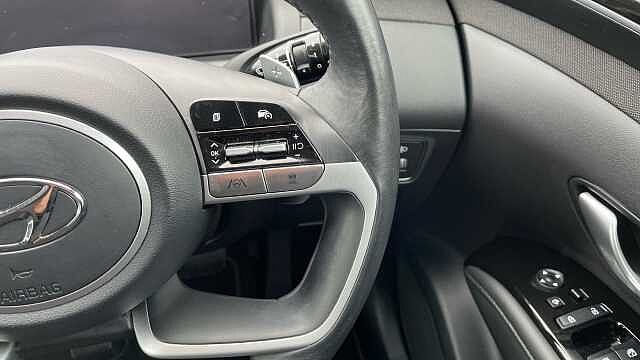 Hyundai TUCSON 1.6 h T-GDi Premium SUV 5dr Petrol Hybrid Auto Euro 6 (s/s) (230 ps)