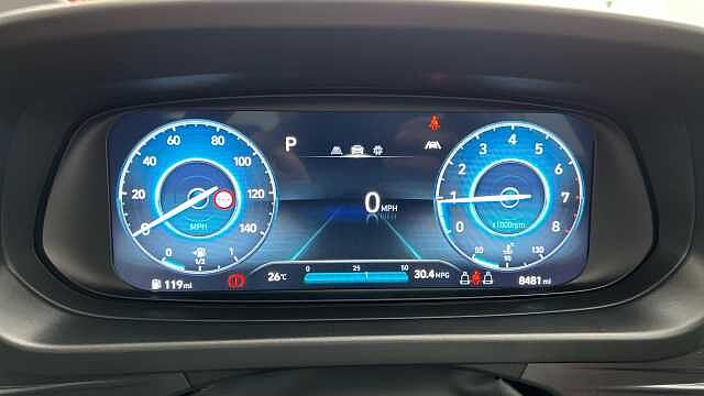 Hyundai BAYON 1.0 T-GDi MHEV SE Connect SUV 5dr Petrol Hybrid DCT Euro 6 (s/s) (100 ps) ATLAS WHITE