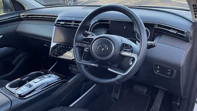 Hyundai TUCSON 1.6 h T-GDi SE Connect SUV 5dr Petrol Hybrid Auto Euro 6 (s/s) (230 ps) Polar White