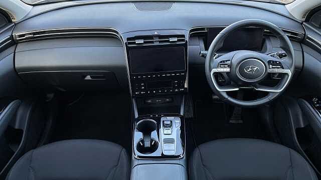 Hyundai TUCSON 1.6 h T-GDi SE Connect SUV 5dr Petrol Hybrid Auto Euro 6 (s/s) (230 ps) Polar White