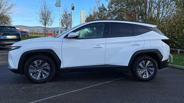 Hyundai TUCSON 1.6 h T-GDi SE Connect SUV 5dr Petrol Hybrid Auto Euro 6 (s/s) (230 ps) Polar White