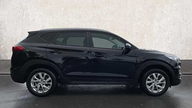 Hyundai TUCSON 1.6 GDi SE Nav SUV 5dr Petrol Manual Euro 6 (s/s) (132 ps) Black
