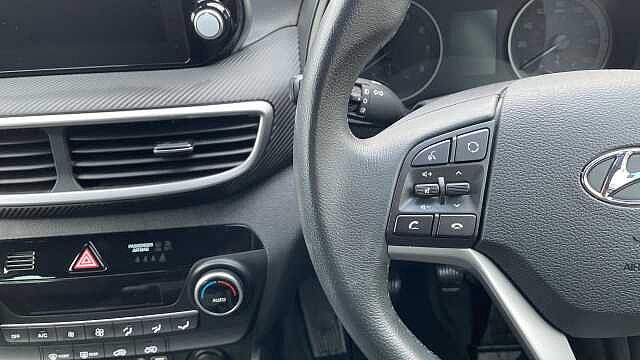 Hyundai TUCSON 1.6 GDi SE Nav SUV 5dr Petrol Manual Euro 6 (s/s) (132 ps) Black