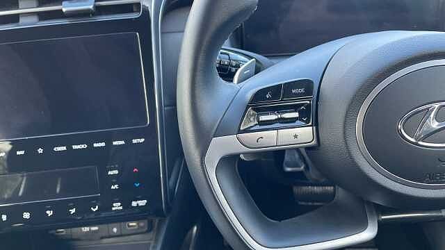 Hyundai TUCSON 1.6 h T-GDi Premium SUV 5dr Petrol Hybrid Auto Euro 6 (s/s) (230 ps) Grey