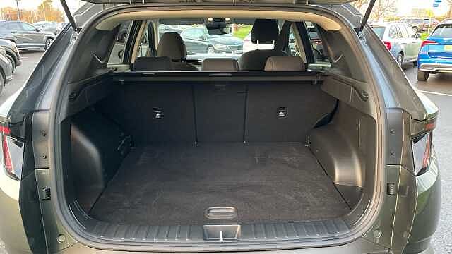 Hyundai TUCSON 1.6 h T-GDi Premium SUV 5dr Petrol Hybrid Auto Euro 6 (s/s) (230 ps) Grey