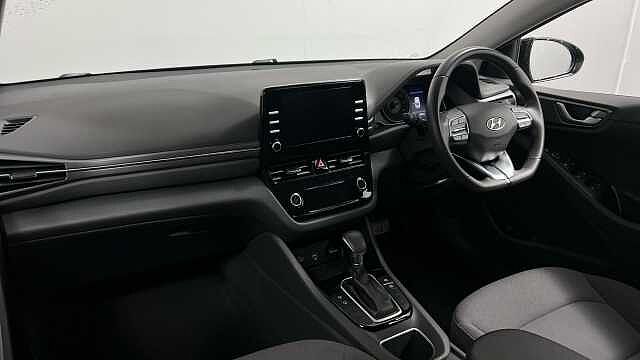 Hyundai IONIQ 1.6 h-GDi SE Connect Hatchback 5dr Petrol Hybrid DCT Euro 6 (s/s) (141 ps)