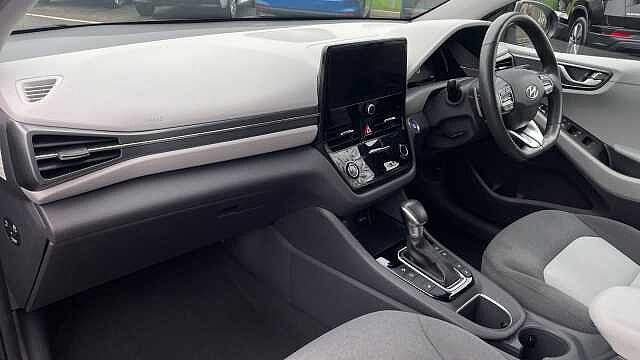Hyundai IONIQ 1.6 h-GDi Premium Hatchback 5dr Petrol Hybrid DCT Euro 6 (s/s) (141 ps)