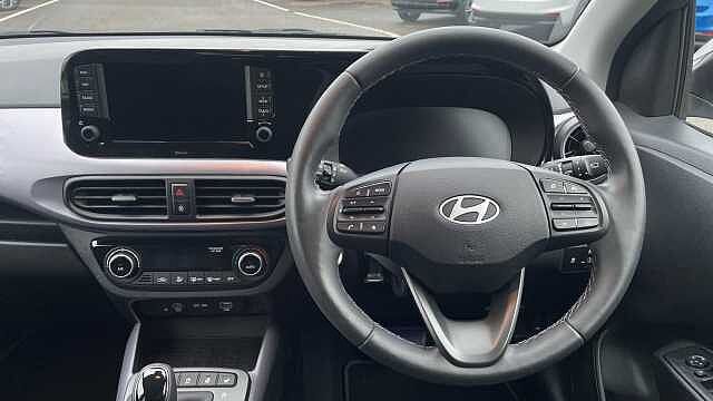 Hyundai i10 1.2 Premium Hatchback 5dr Petrol Auto Euro 6 (s/s) (79 ps)