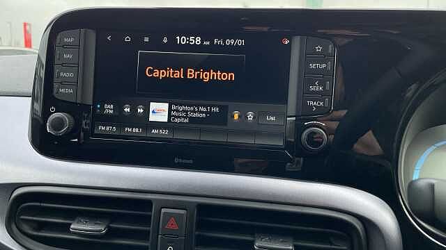 Hyundai I10 1.2 Premium Hatchback 5dr Petrol Manual Euro 6 (s/s) (79 ps) PHANTOM BLACK