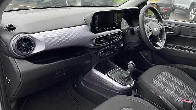 Hyundai I10 1.2 Premium Hatchback 5dr Petrol Auto Euro 6 (s/s) (79 ps) LUMEN GREY