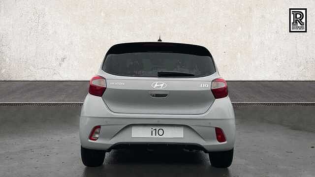 Hyundai I10 1.2 Premium Hatchback 5dr Petrol Auto Euro 6 (s/s) (79 ps) LUMEN GREY