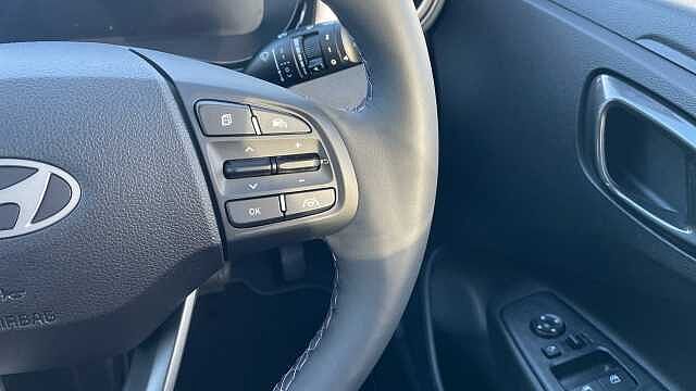 Hyundai I10 1.2 Premium Hatchback 5dr Petrol Auto Euro 6 (s/s) (79 ps) LUMEN GREY