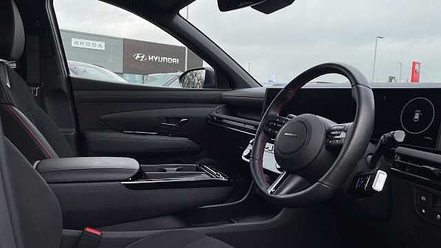 Hyundai TUCSON 1.6 T-GDi 13.8kWh N Line SUV 5dr Petrol Plug-in Hybrid Auto 4WD Euro 6 (s/s) (25