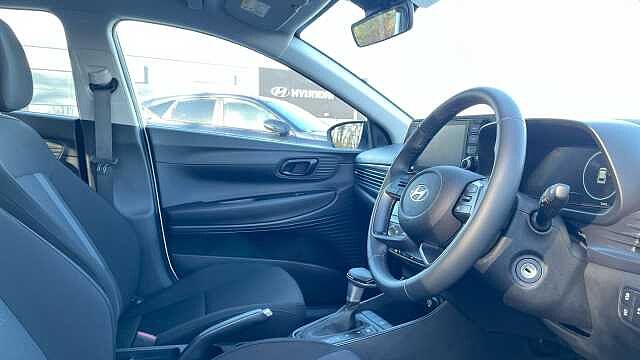 Hyundai I20 1.0 T-GDi Advance Hatchback 5dr Petrol DCT Euro 6 (s/s) (100 ps) White