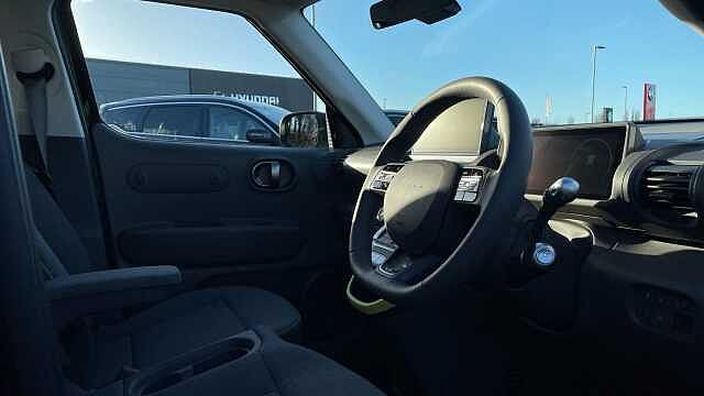 Hyundai INSTER Long Range 49kWh Cross SUV 5dr Electric Auto (115 ps)