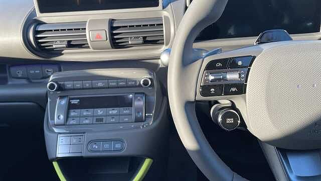 Hyundai INSTER Long Range 49kWh Cross SUV 5dr Electric Auto (115 ps)