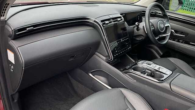 Hyundai TUCSON 1.6 h T-GDi 13.8kWh Ultimate SUV 5dr Petrol Plug-in Hybrid Auto 4WD Euro 6 (s/s)