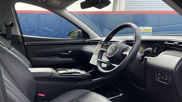 Hyundai TUCSON 1.6 h T-GDi 13.8kWh Ultimate SUV 5dr Petrol Plug-in Hybrid Auto 4WD Euro 6 (s/s)