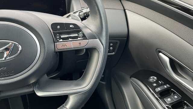 Hyundai TUCSON 1.6 h T-GDi 13.8kWh Ultimate SUV 5dr Petrol Plug-in Hybrid Auto 4WD Euro 6 (s/s)