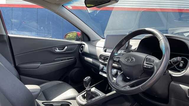 Hyundai KONA 1.0 T-GDi MHEV Ultimate SUV 5dr Petrol Hybrid Manual Euro 6 (s/s) (120 ps)