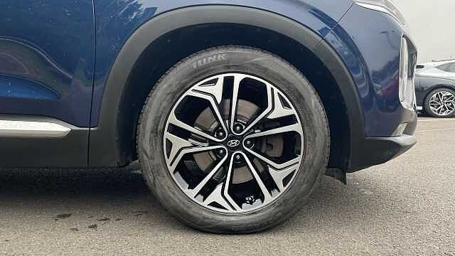 Hyundai SANTA FE 2.2 CRDi Premium SE SUV 5dr Diesel Auto 4WD Euro 6 (s/s) 7 Seat (200 ps) Blue