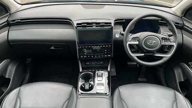 Hyundai TUCSON 1.6 h T-GDi 13.8kWh Ultimate SUV 5dr Petrol Plug-in Hybrid Auto 4WD Euro 6 (s/s)