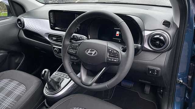 Hyundai i10 1.0 Advance Hatchback 5dr Petrol Auto Euro 6 (s/s) (63 ps)