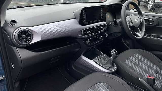 Hyundai i10 1.0 Advance Hatchback 5dr Petrol Auto Euro 6 (s/s) (63 ps)