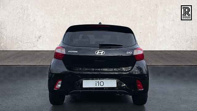 Hyundai I10 1.0 Advance Hatchback 5dr Petrol Auto Euro 6 (s/s) (63 ps) PHANTOM BLACK