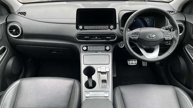 Hyundai KONA 64kWh Ultimate SUV 5dr Electric Auto (10.5kW Charger) (204 ps)