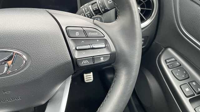 Hyundai KONA 64kWh Ultimate SUV 5dr Electric Auto (10.5kW Charger) (204 ps)