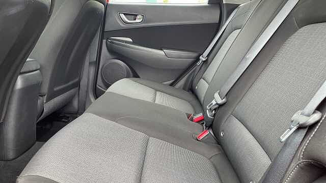 Hyundai KONA 1.0 T-GDi MHEV SE Connect SUV 5dr Petrol Hybrid Manual Euro 6 (s/s) (120 ps)