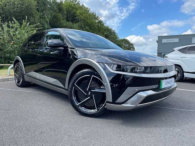 84kWh Ultimate Hatchback 5dr Electric Auto AWD (325 ps)