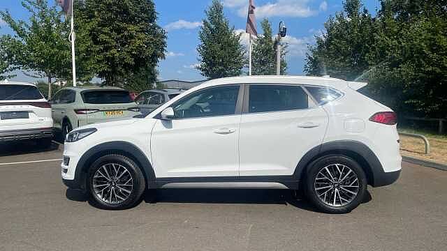 Hyundai TUCSON 1.6 T-GDi Premium SUV 5dr Petrol Manual Euro 6 (s/s) (177 ps) White
