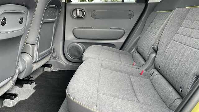 Hyundai INSTER Long Range 49kWh Cross SUV 5dr Electric Auto (115 ps) Amazonas Green