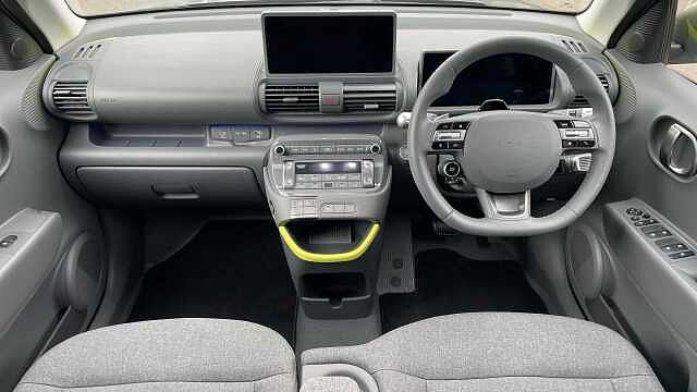 Hyundai INSTER Long Range 49kWh Cross SUV 5dr Electric Auto (115 ps) Amazonas Green