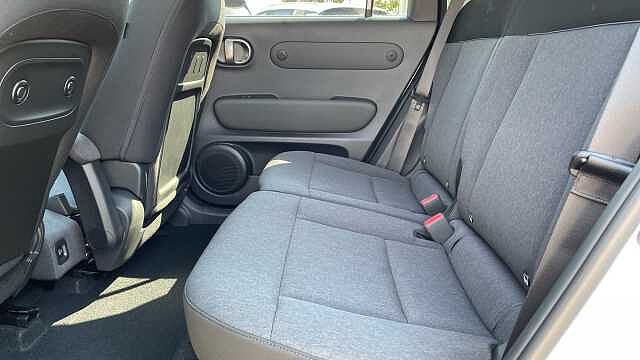 Hyundai INSTER Long Range 49kWh 02 SUV 5dr Electric Auto (115 ps)