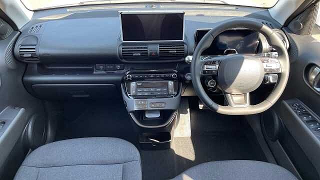 Hyundai INSTER Long Range 49kWh 02 SUV 5dr Electric Auto (115 ps)