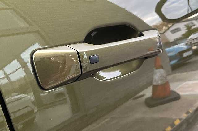 Hyundai SANTA FE 1.6 TGDi Plug-in Hybrid Calligraphy 5dr 4WD Auto Green