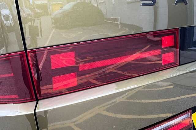 Hyundai SANTA FE 1.6 TGDi Plug-in Hybrid Calligraphy 5dr 4WD Auto Green