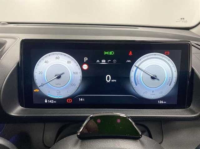 Hyundai INSTER 85kW 02 49kWh 5dr Auto