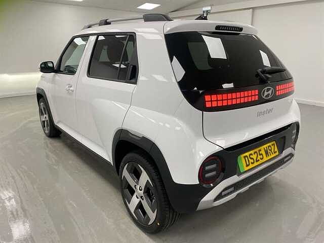 Hyundai INSTER 85kW 02 49kWh 5dr Auto