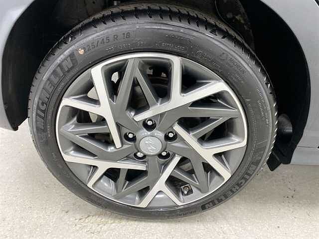 Hyundai KONA 1.6 GDi Hybrid Ultimate 5dr DCT GREY