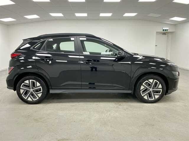 Hyundai KONA 100kW SE Connect 39kWh 5dr Auto