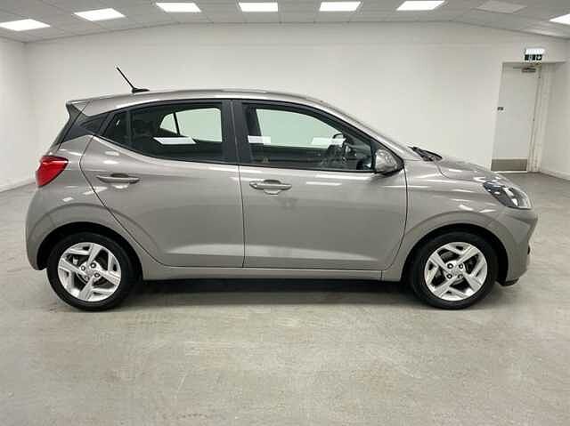 Hyundai I10 1.0 MPi SE Connect 5dr Auto BRONZE