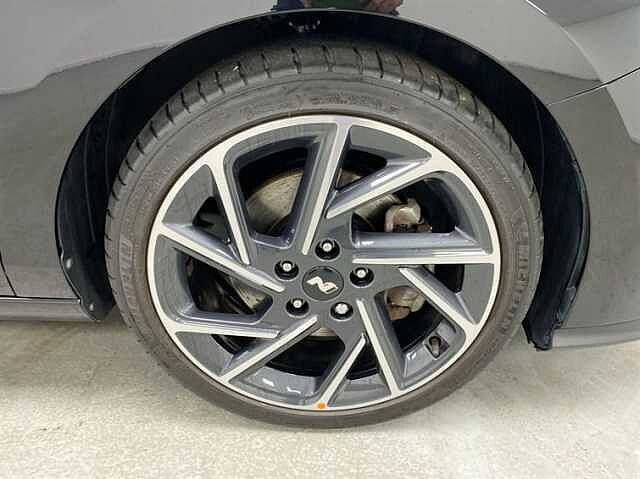 Hyundai I30 1.5T GDi N Line 5dr DCT BLACK