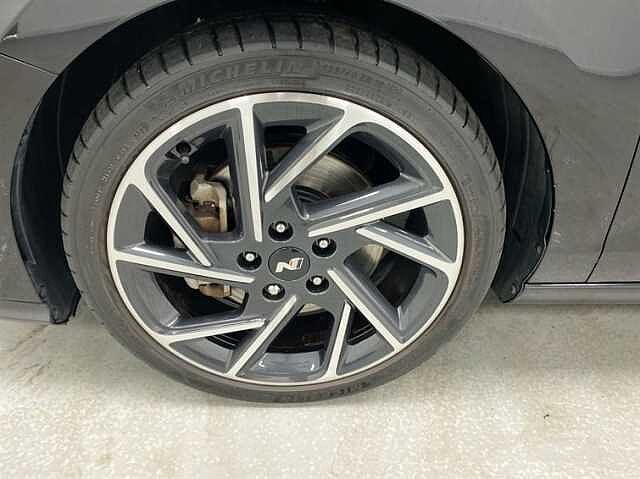 Hyundai I30 1.5T GDi N Line 5dr DCT BLACK