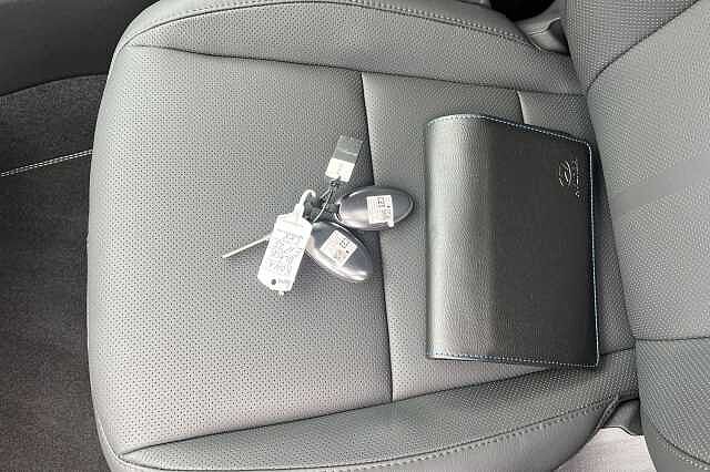 Hyundai Kona 1.6 H Gdi Ultimate Suv 5dr Petrol Hybrid Dct Euro 6 (s/s) (129 Ps)