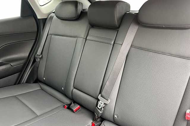 Hyundai Kona 1.6 H Gdi Ultimate Suv 5dr Petrol Hybrid Dct Euro 6 (s/s) (129 Ps)